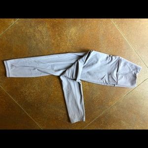 Athleta Salutation Stash Pocket II 7/8 Legging